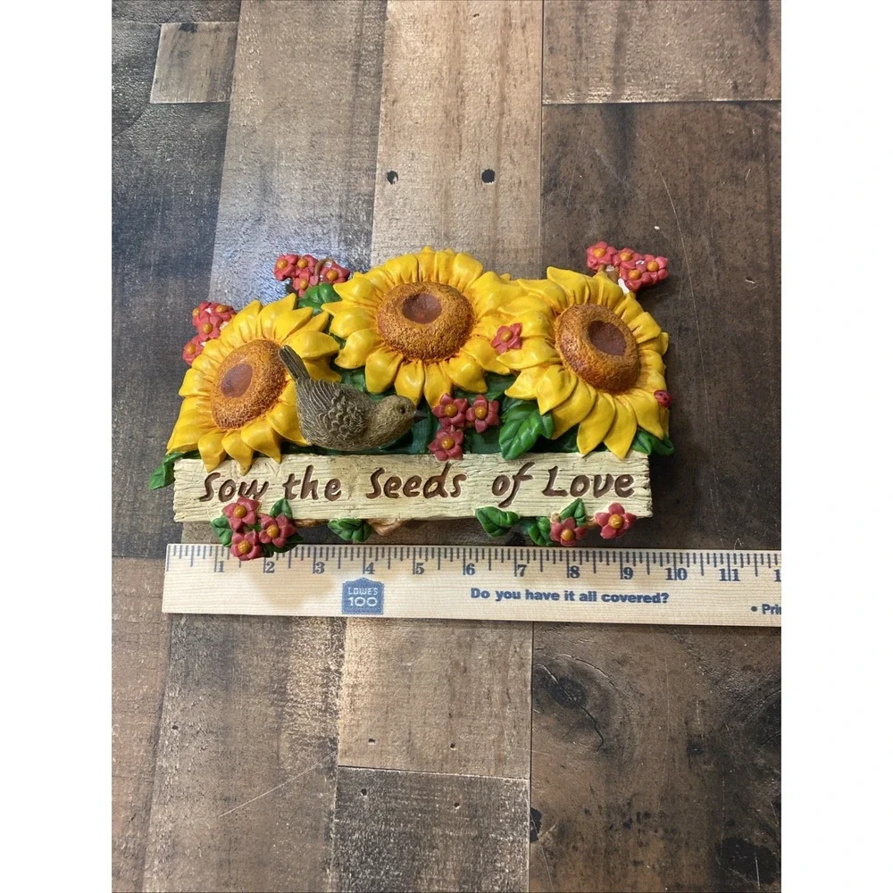 Sunflower Resin Wall Plaque W/‎ Moving Bird On Spring 